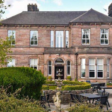 Whiston Hall エクステリア 写真