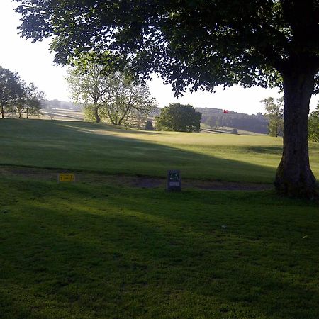 Whiston Hall エクステリア 写真