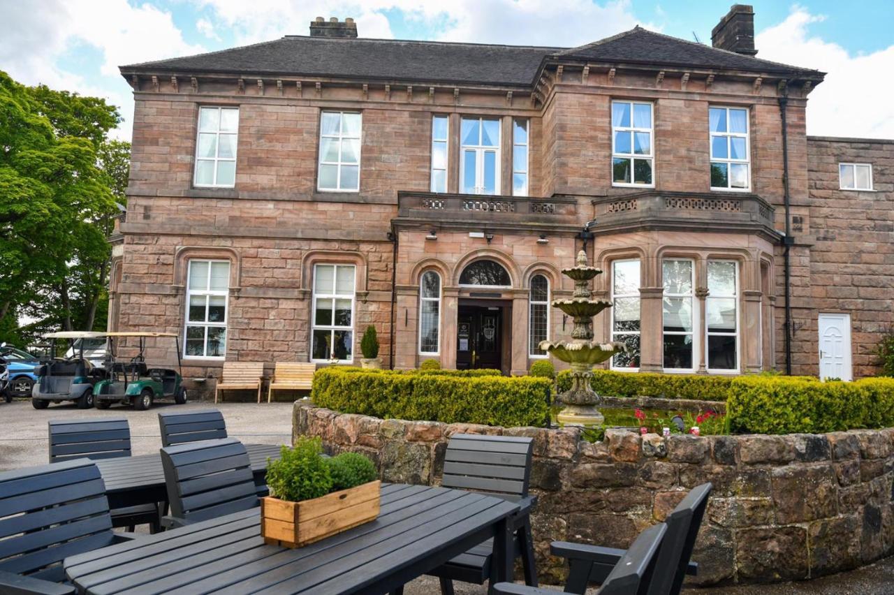 Whiston Hall エクステリア 写真