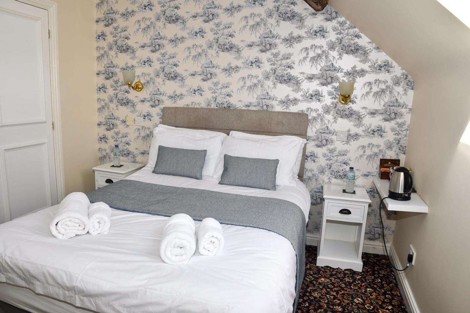 Whiston Hall 部屋 写真
